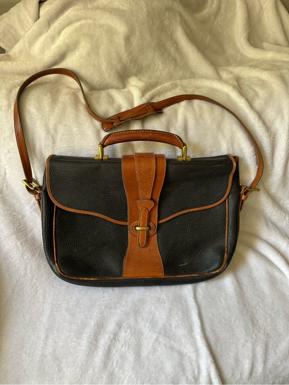 Dooney & Burke leather briefcase 💼